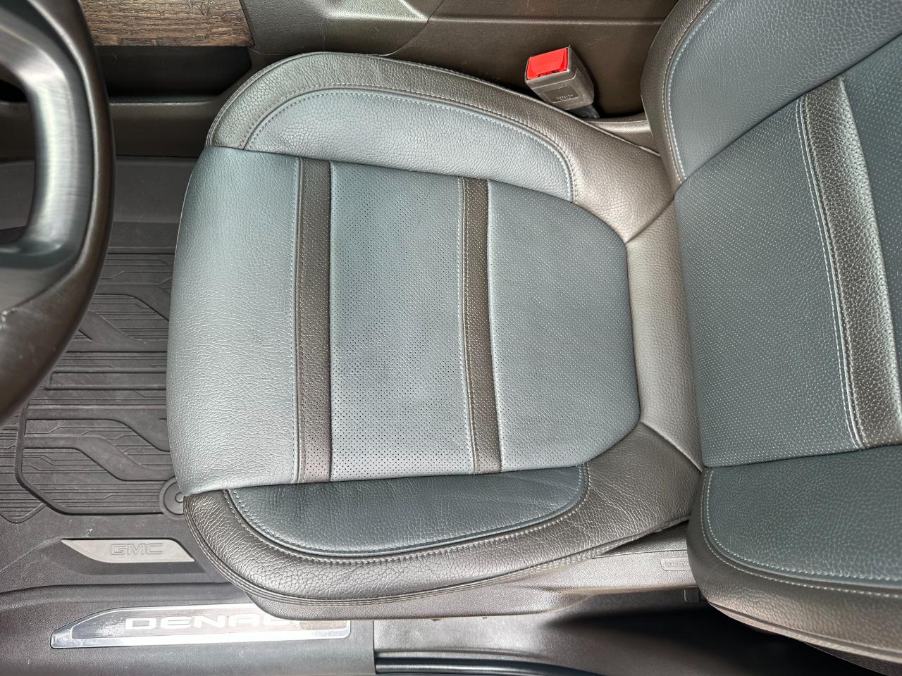 GMC Sierra 2500HD 4WD Crew Cab 159" Denali 2023