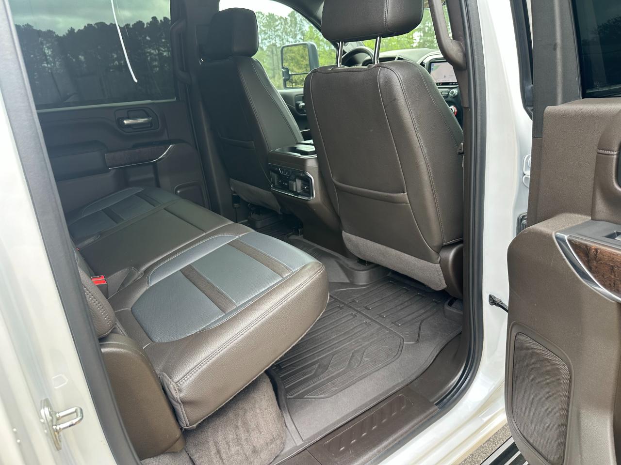 GMC Sierra 2500HD 4WD Crew Cab 159" Denali 2023