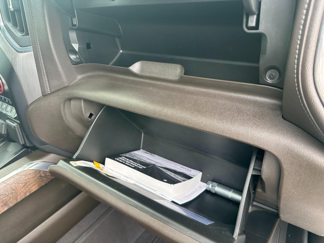 GMC Sierra 2500HD 4WD Crew Cab 159" Denali 2023