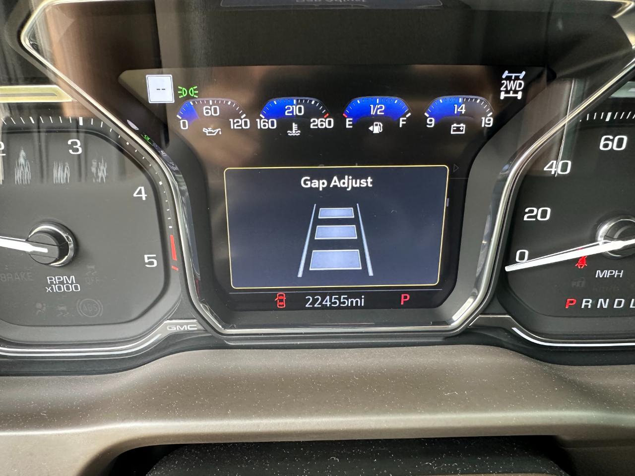 GMC Sierra 2500HD 4WD Crew Cab 159" Denali 2023