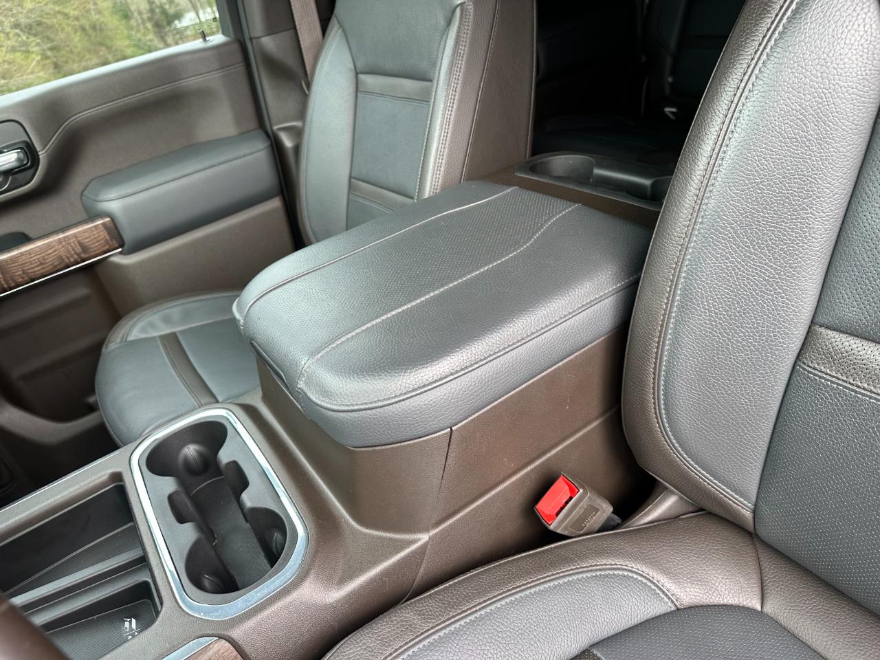 GMC Sierra 2500HD 4WD Crew Cab 159" Denali 2023