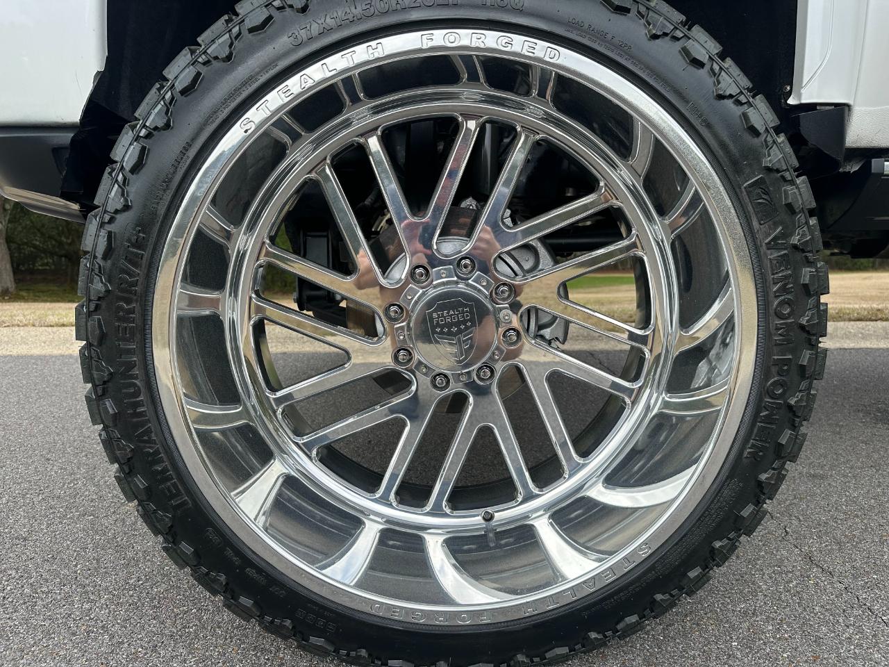 GMC Sierra 2500HD 4WD Crew Cab 159" Denali 2023