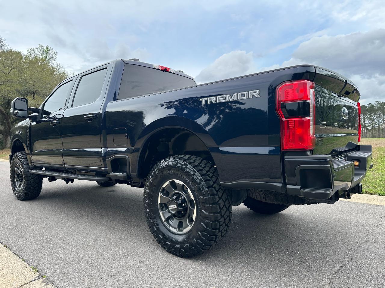 Ford Super Duty F-250 SRW XLT 4WD Crew Cab 6.75' Box 2024