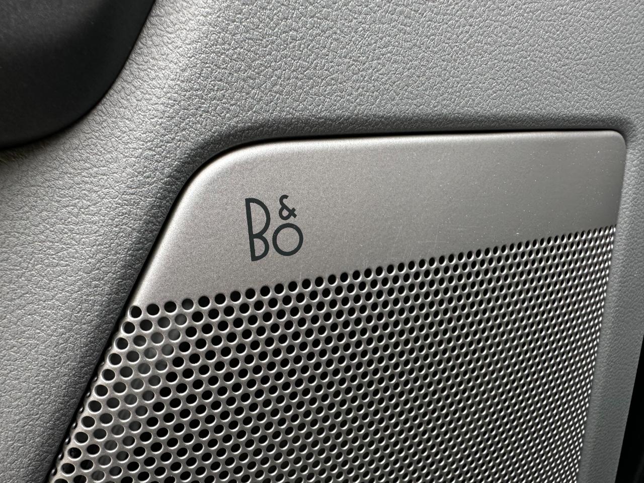 Ford Super Duty F-250 SRW XLT 4WD Crew Cab 6.75' Box 2024