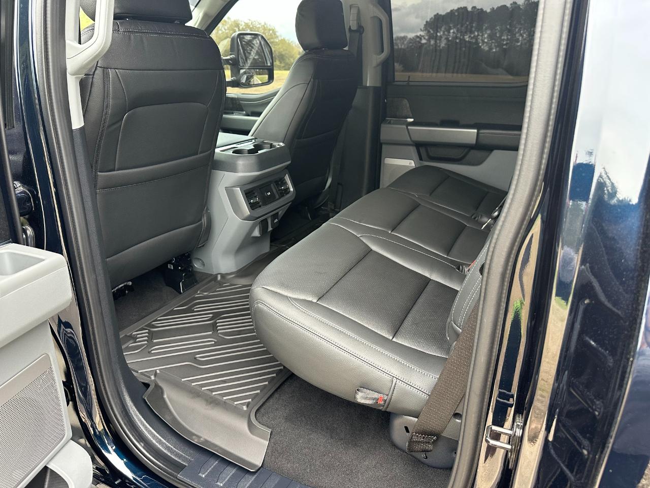 Ford Super Duty F-250 SRW XLT 4WD Crew Cab 6.75' Box 2024