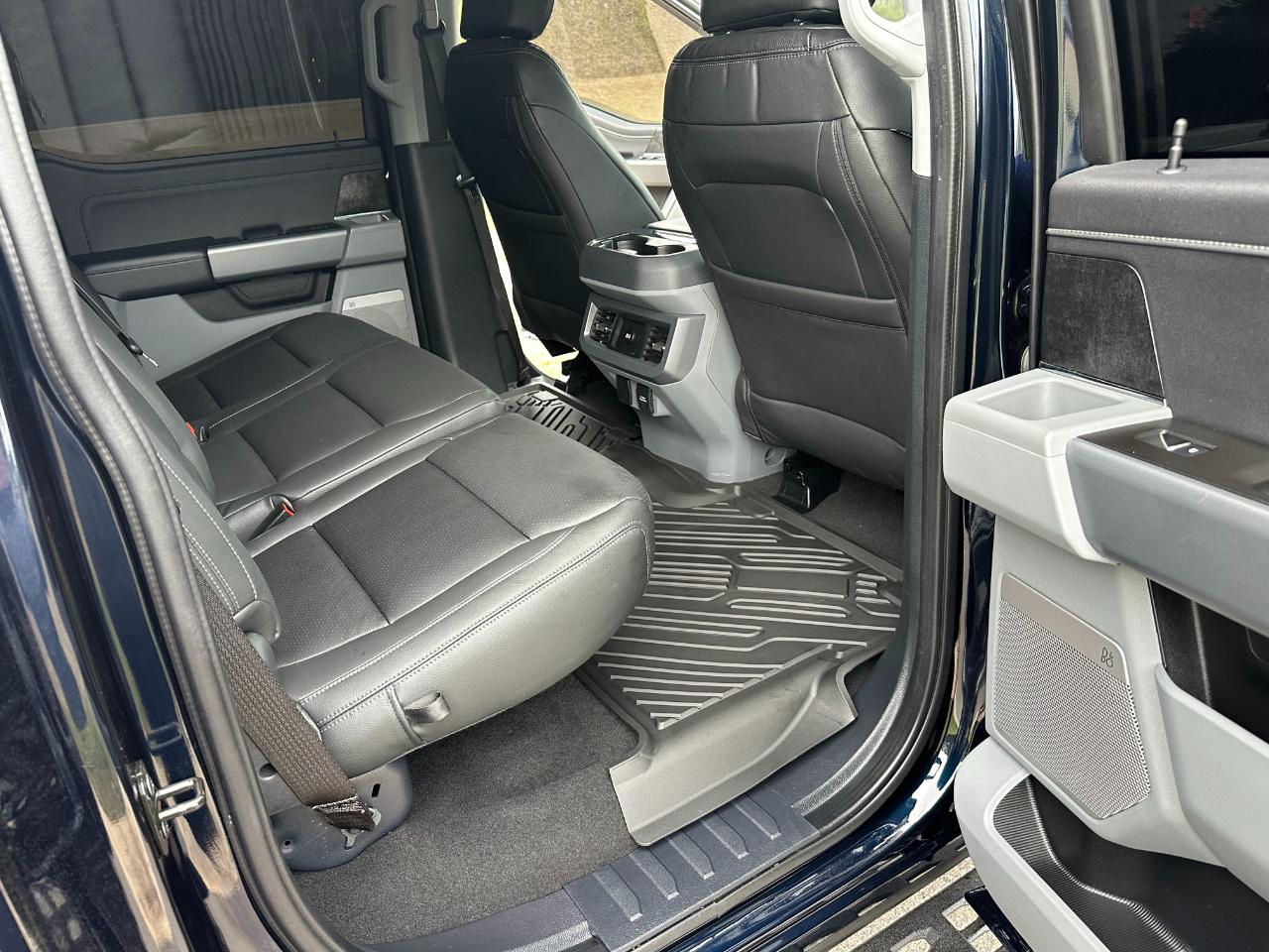 Ford Super Duty F-250 SRW XLT 4WD Crew Cab 6.75' Box 2024