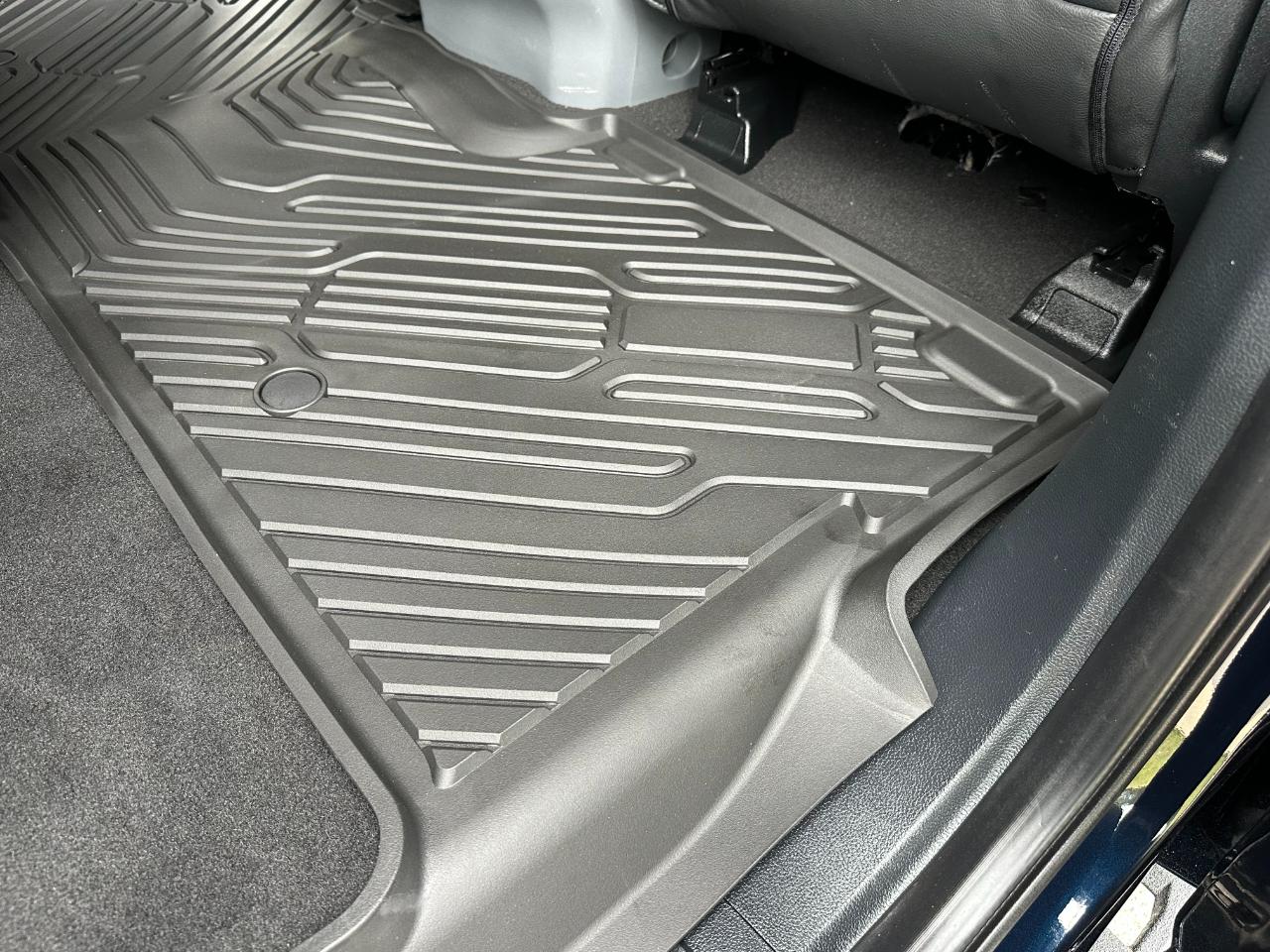 Ford Super Duty F-250 SRW XLT 4WD Crew Cab 6.75' Box 2024