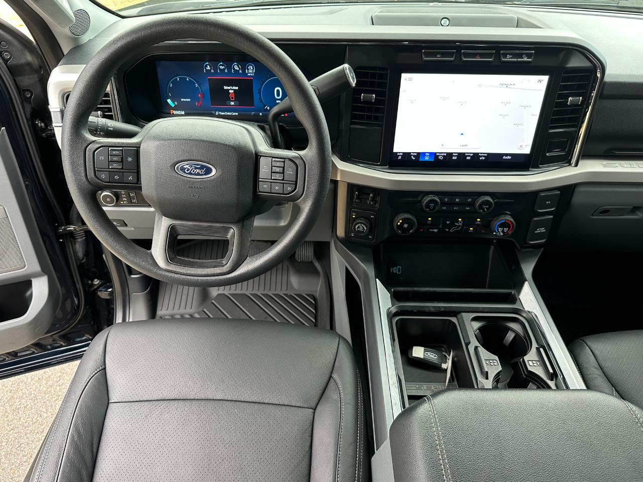 Ford Super Duty F-250 SRW XLT 4WD Crew Cab 6.75' Box 2024