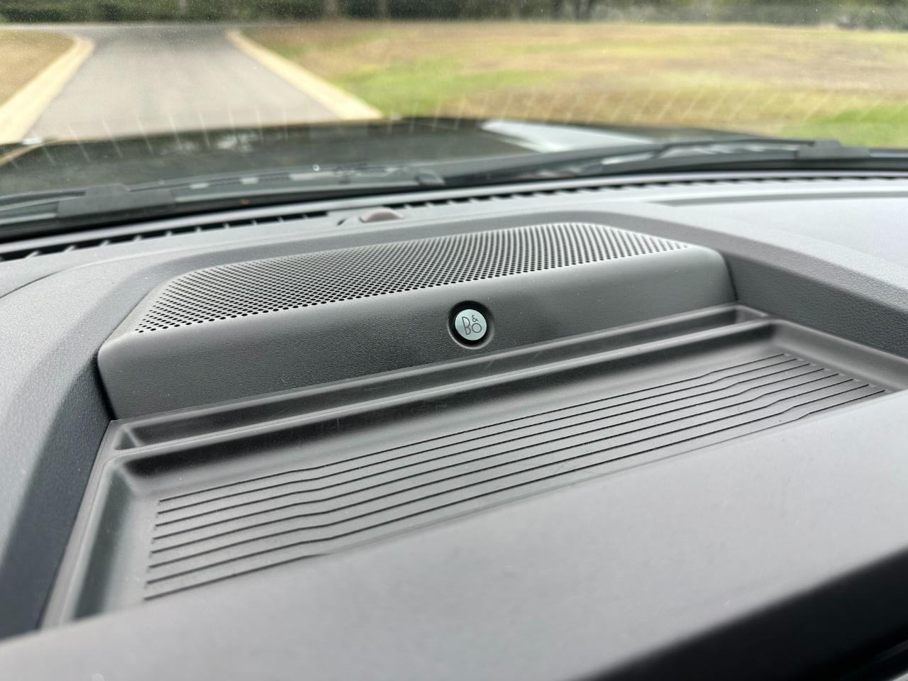 Ford Super Duty F-250 SRW XLT 4WD Crew Cab 6.75' Box 2024