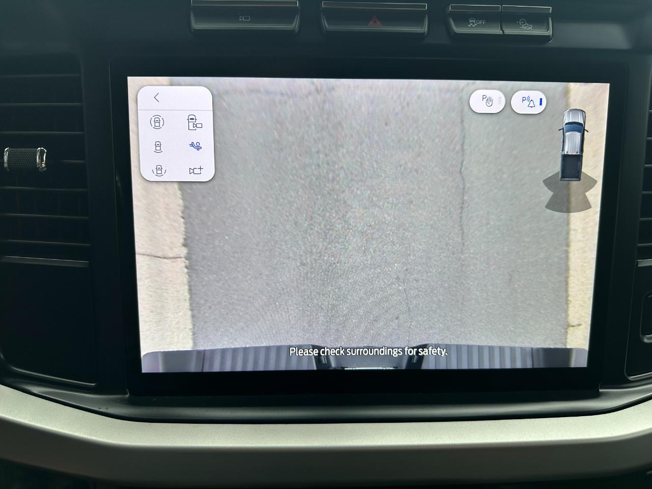 Ford Super Duty F-250 SRW XLT 4WD Crew Cab 6.75' Box 2024