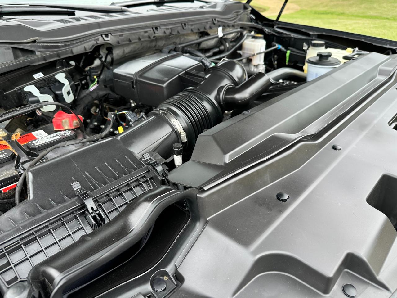 Ford Super Duty F-250 SRW XLT 4WD Crew Cab 6.75' Box 2024