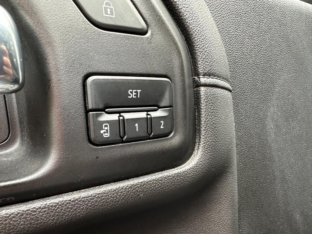 GMC Sierra 3500HD 4WD Crew Cab 172" Denali 2022