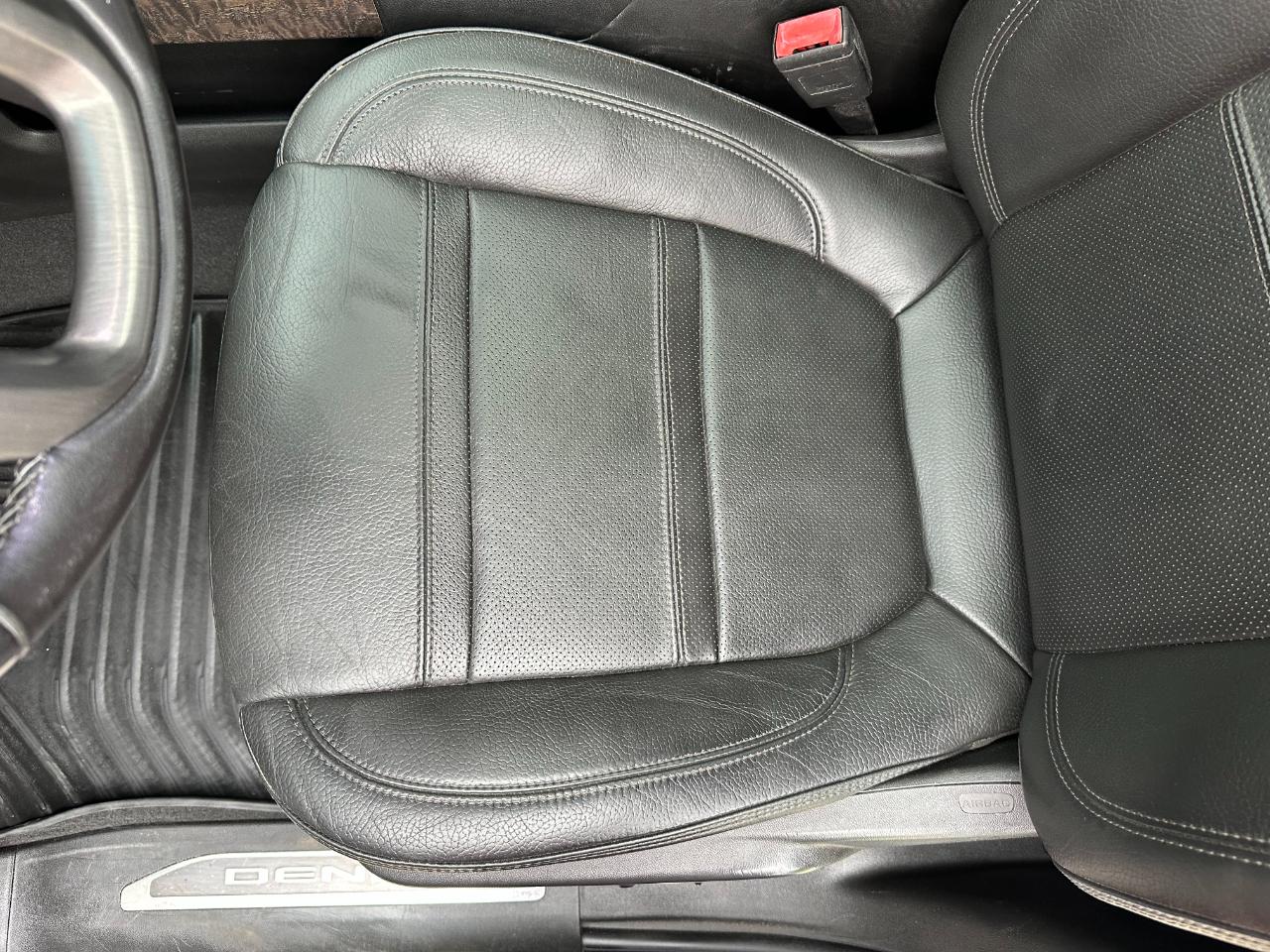 GMC Sierra 3500HD 4WD Crew Cab 172" Denali 2022