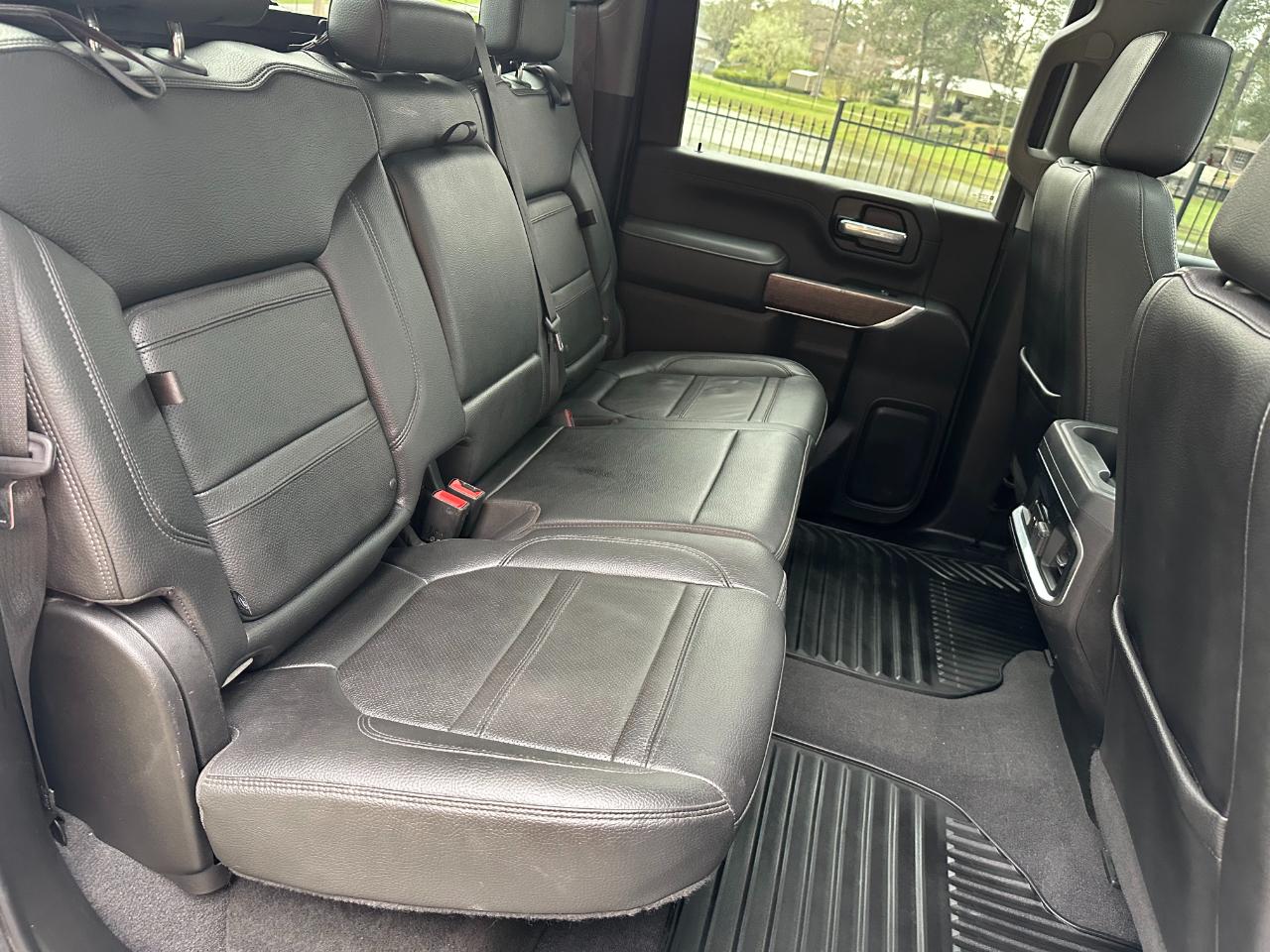 GMC Sierra 3500HD 4WD Crew Cab 172" Denali 2022