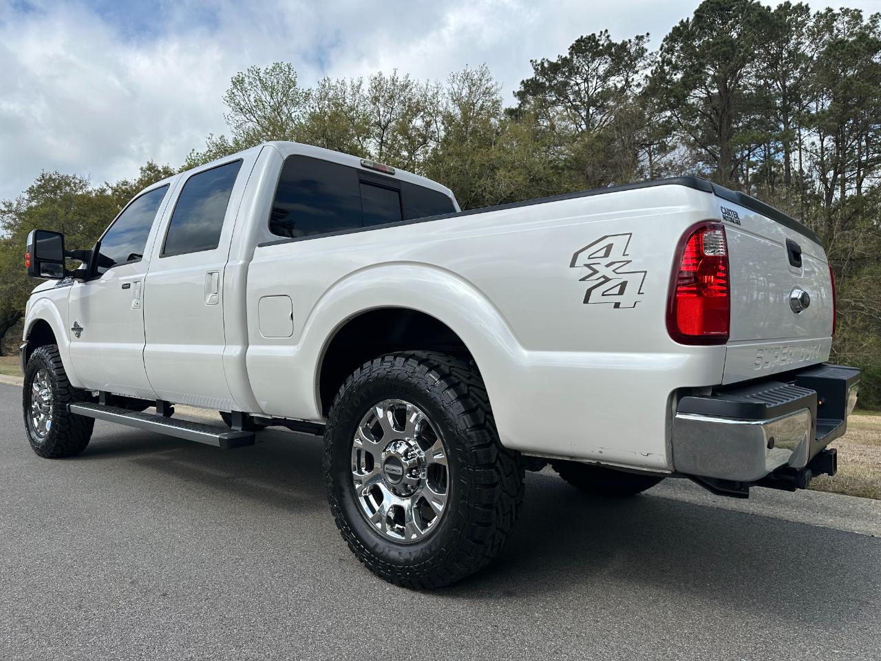 Ford Super Duty F-250 SRW 4WD Crew Cab 156" Lariat 2016