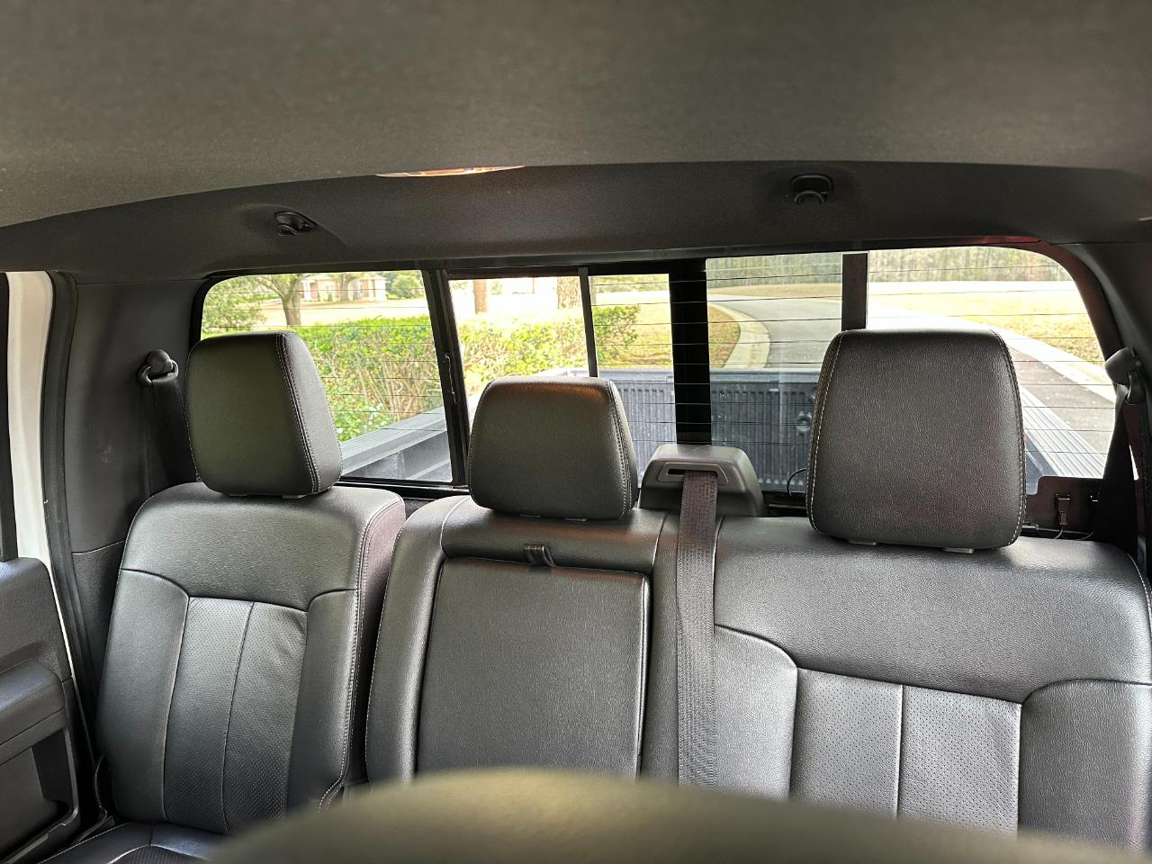 Ford Super Duty F-250 SRW 4WD Crew Cab 156" Lariat 2016