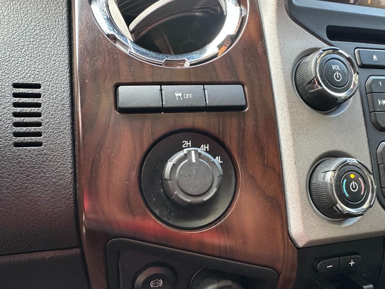 Ford Super Duty F-250 SRW 4WD Crew Cab 156" Lariat 2016