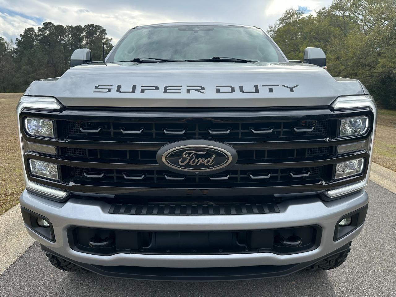 Ford Super Duty F-250 SRW XLT 4WD Crew Cab 6.75' Box 2023