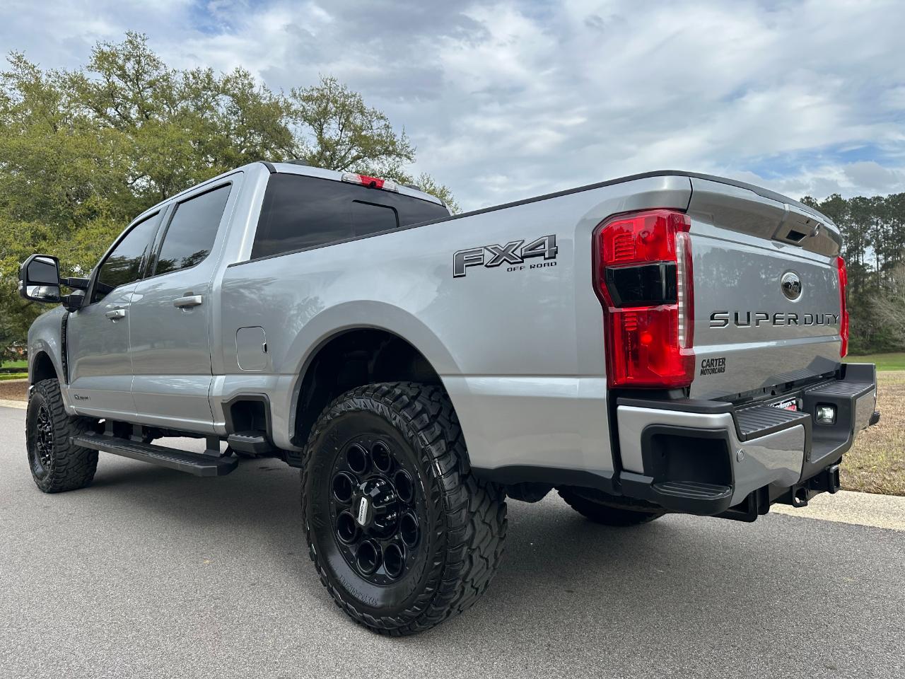 Ford Super Duty F-250 SRW XLT 4WD Crew Cab 6.75' Box 2023