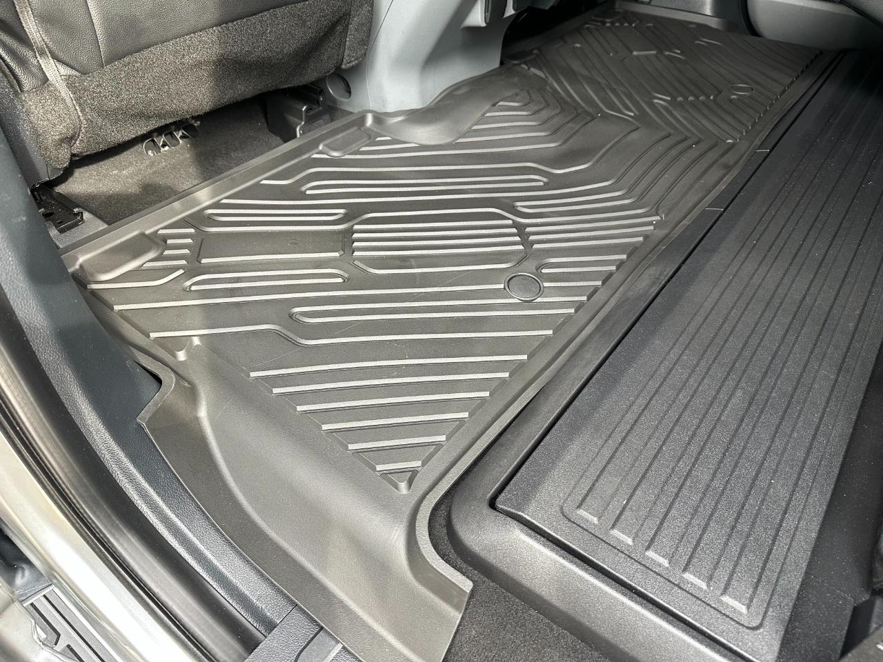 Ford Super Duty F-250 SRW XLT 4WD Crew Cab 6.75' Box 2023