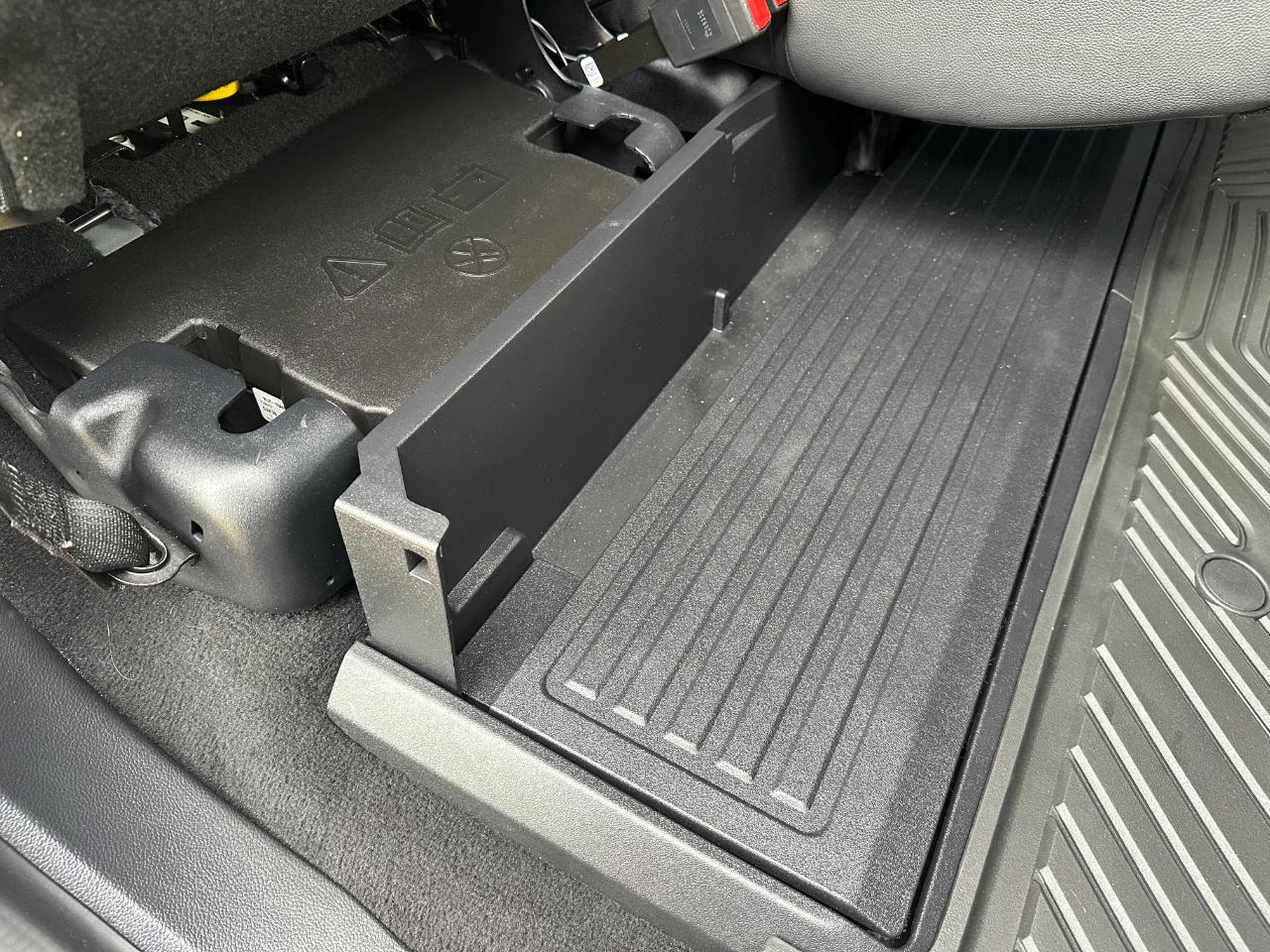 Ford Super Duty F-250 SRW XLT 4WD Crew Cab 6.75' Box 2023