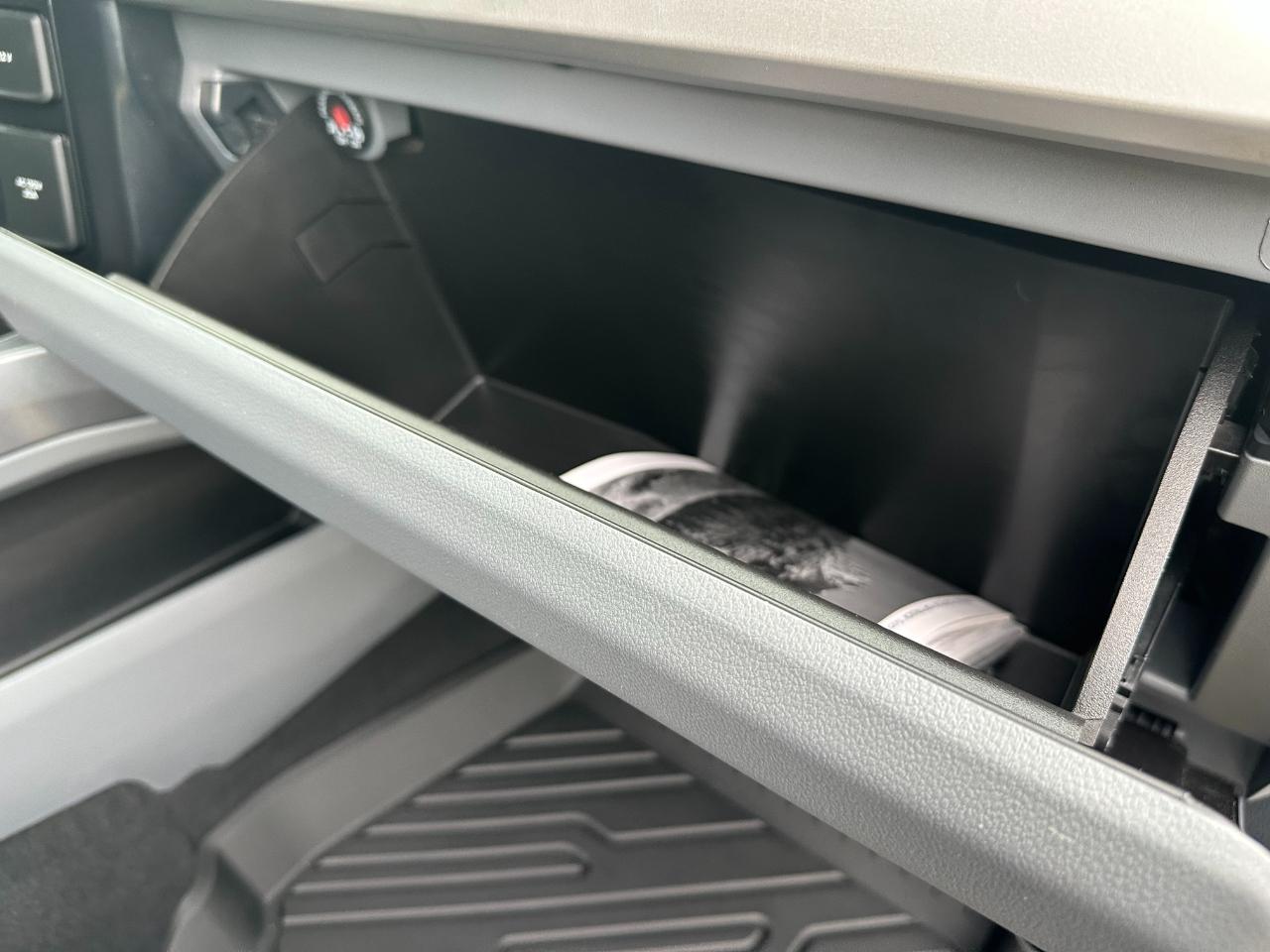 Ford Super Duty F-250 SRW XLT 4WD Crew Cab 6.75' Box 2023