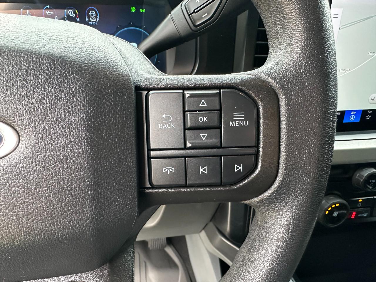 Ford Super Duty F-250 SRW XLT 4WD Crew Cab 6.75' Box 2023