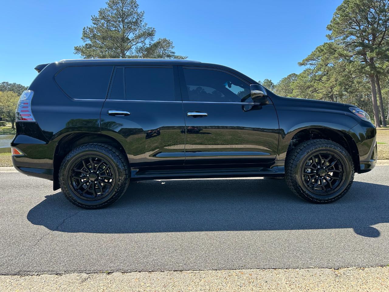 Lexus GX 460 4WD 4dr Premium 2021