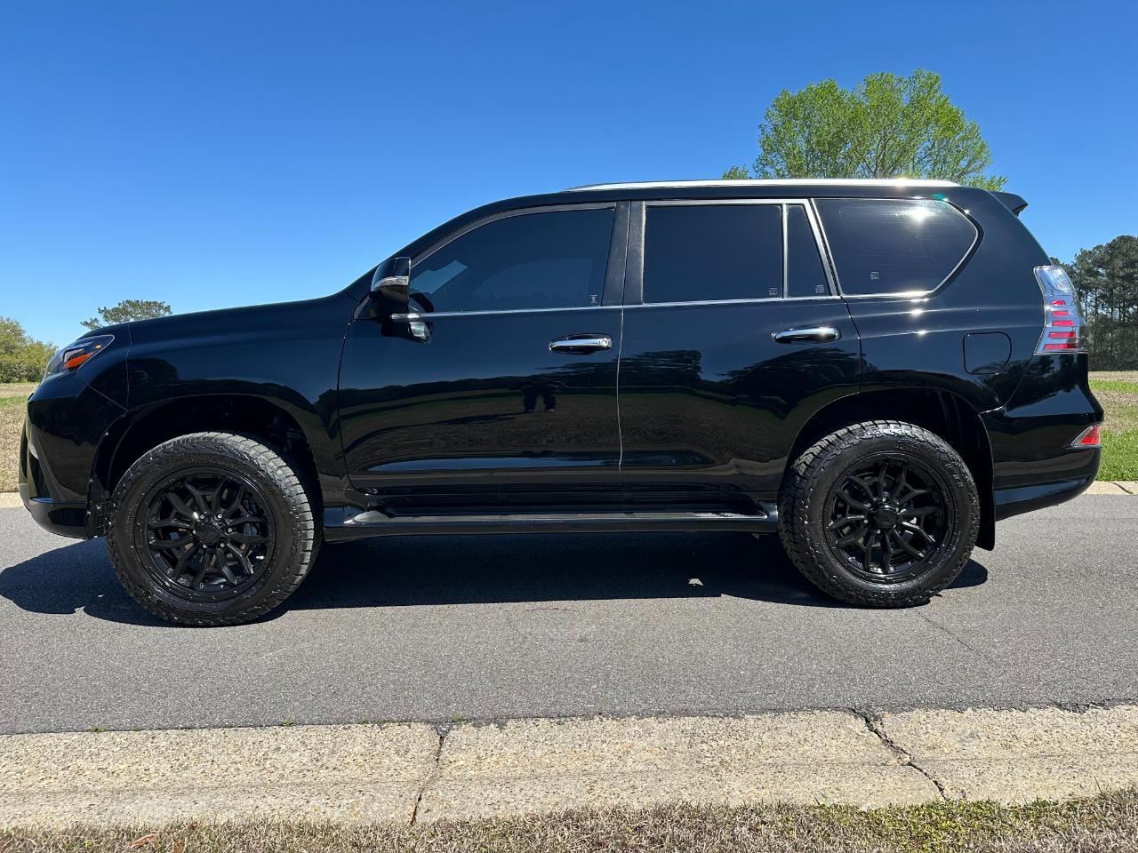 Lexus GX 460 4WD 4dr Premium 2021