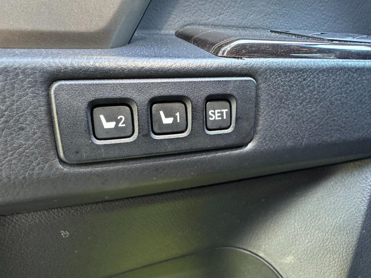 Lexus GX 460 4WD 4dr Premium 2021