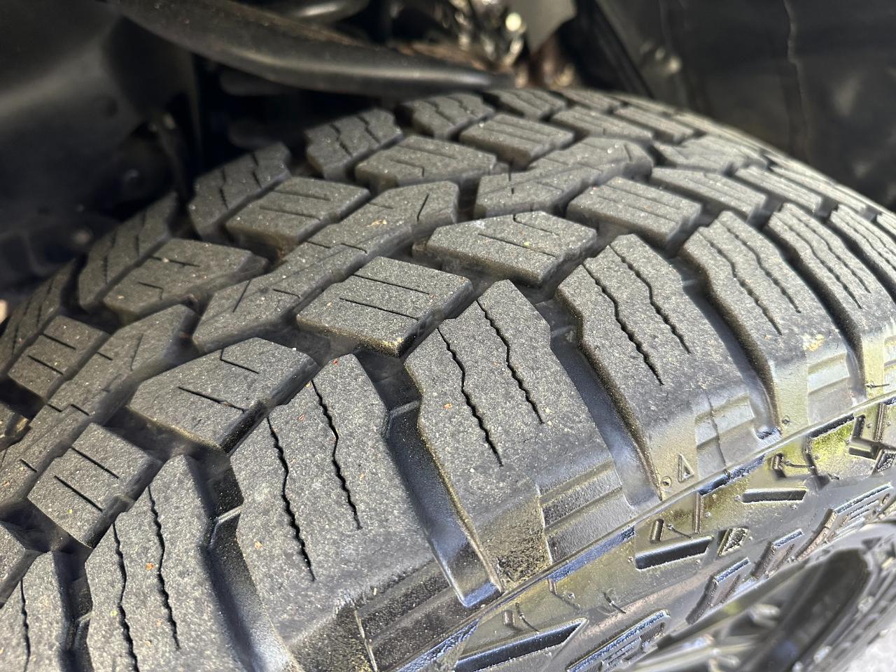 Lexus GX 460 4WD 4dr Premium 2021