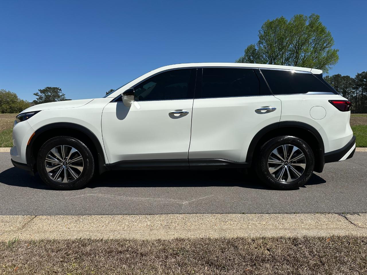 Infiniti QX60 PURE FWD 2024