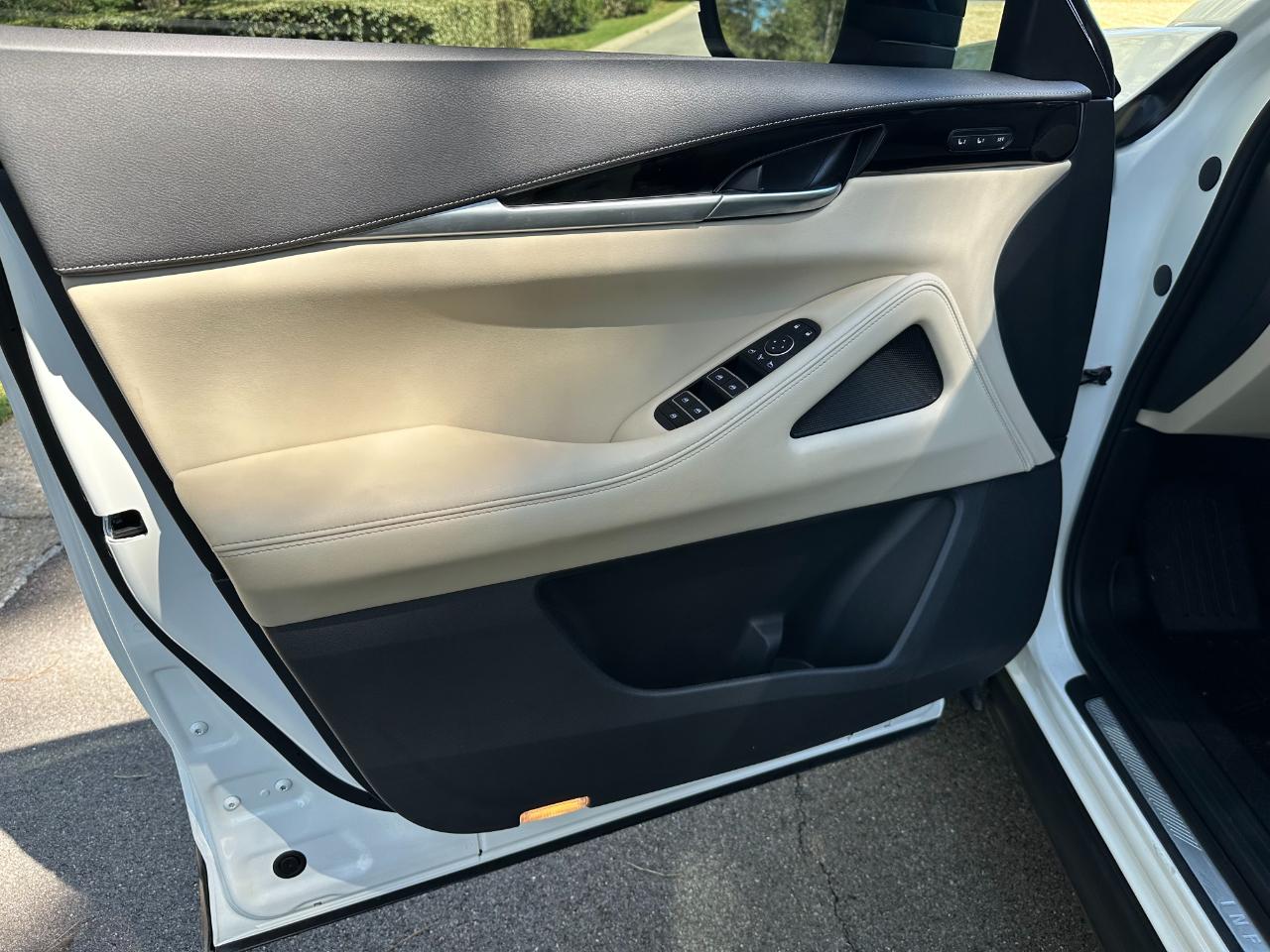 Infiniti QX60 PURE FWD 2024