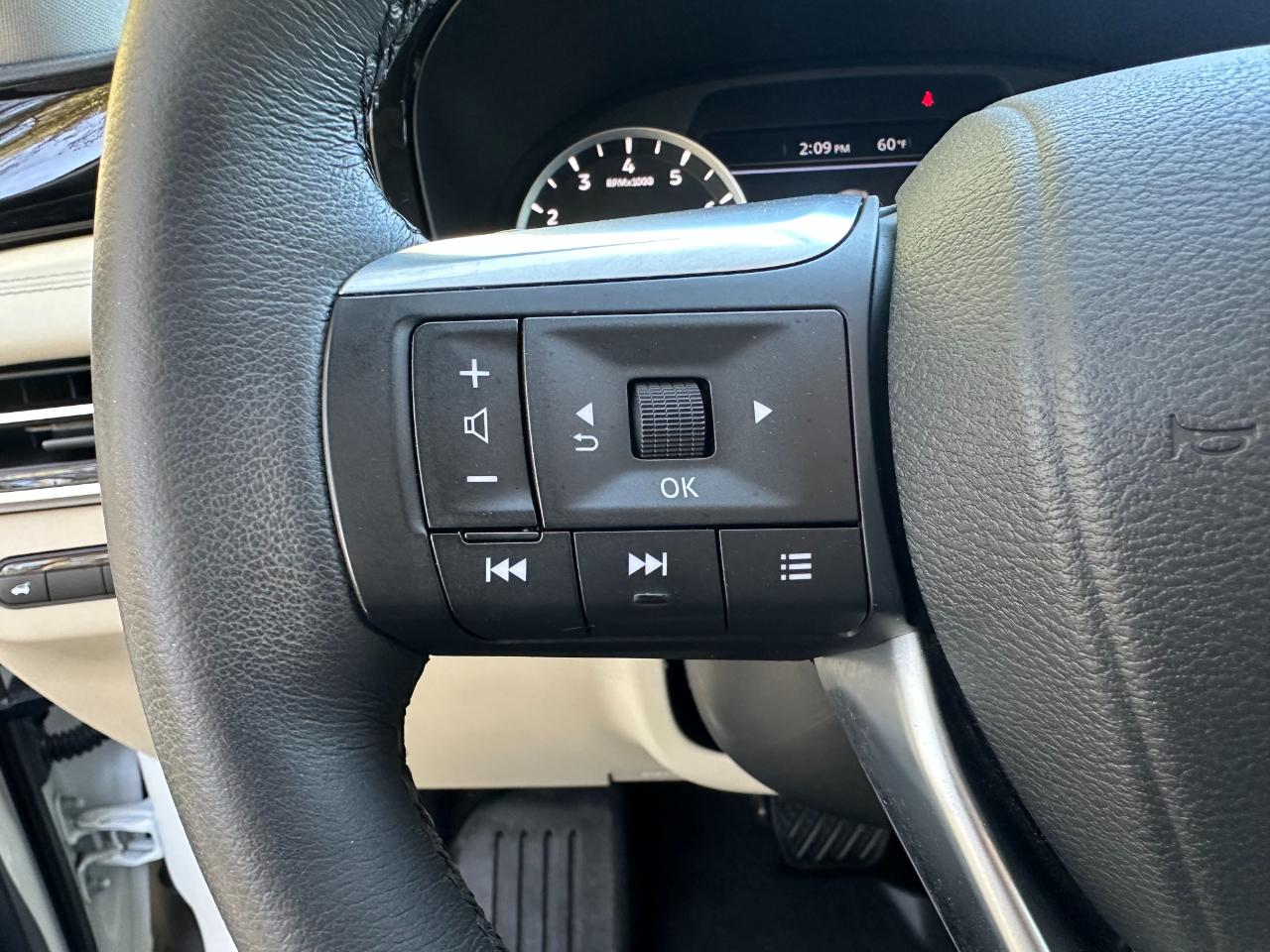 Infiniti QX60 PURE FWD 2024