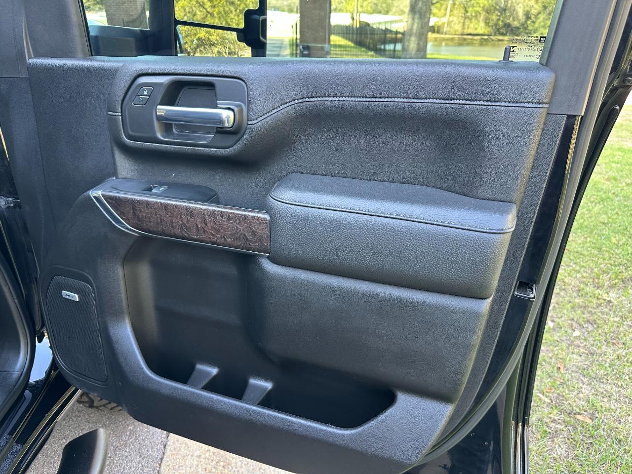 GMC Sierra 2500HD 4WD Crew Cab 159" Denali 2023