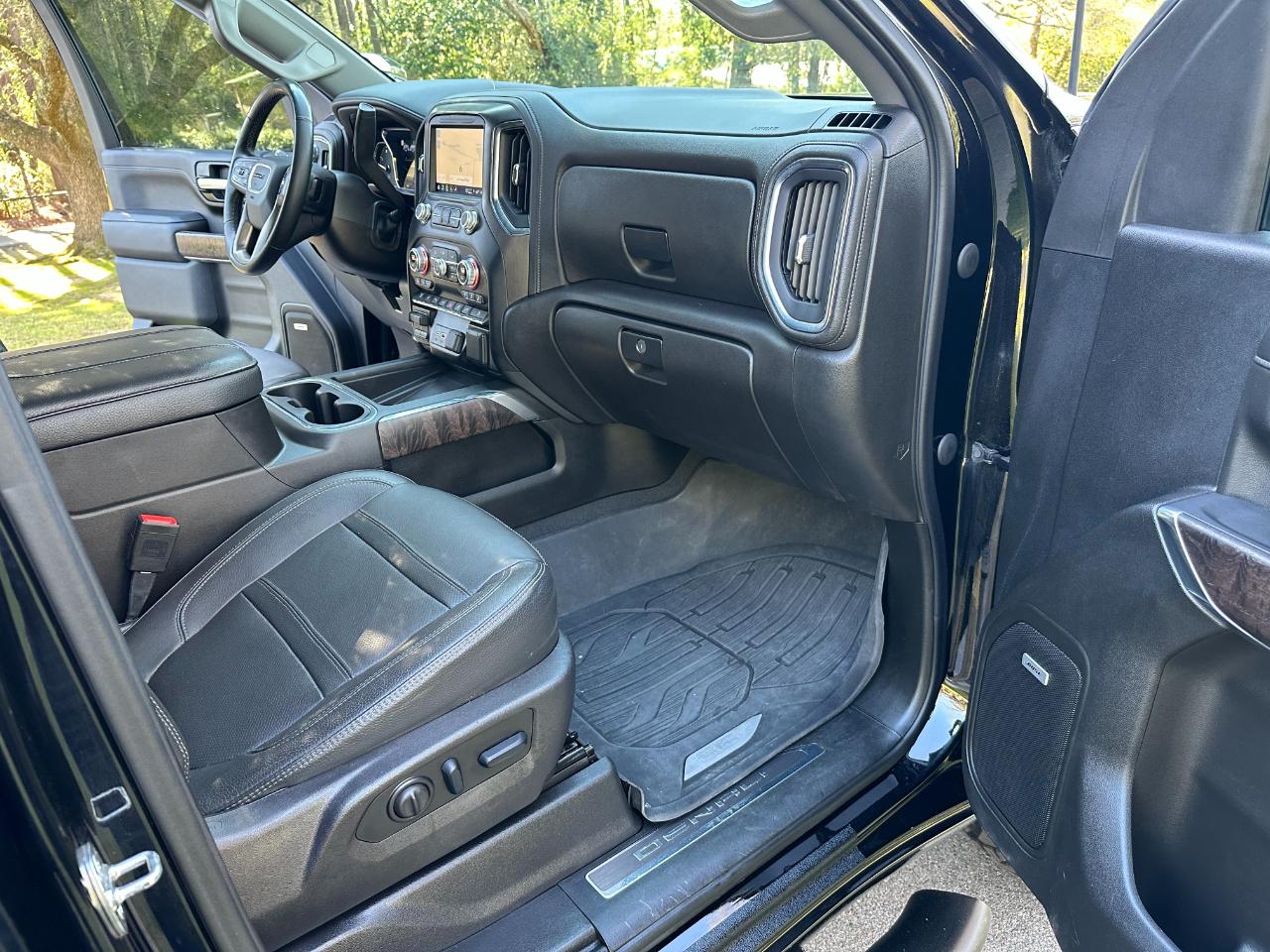 GMC Sierra 2500HD 4WD Crew Cab 159" Denali 2023