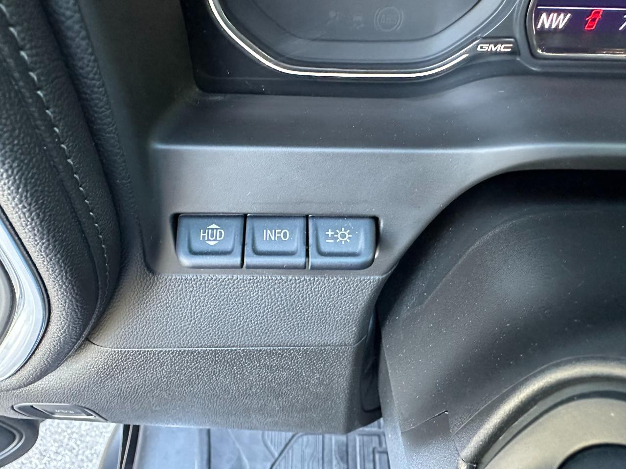 GMC Sierra 2500HD 4WD Crew Cab 159" Denali 2023