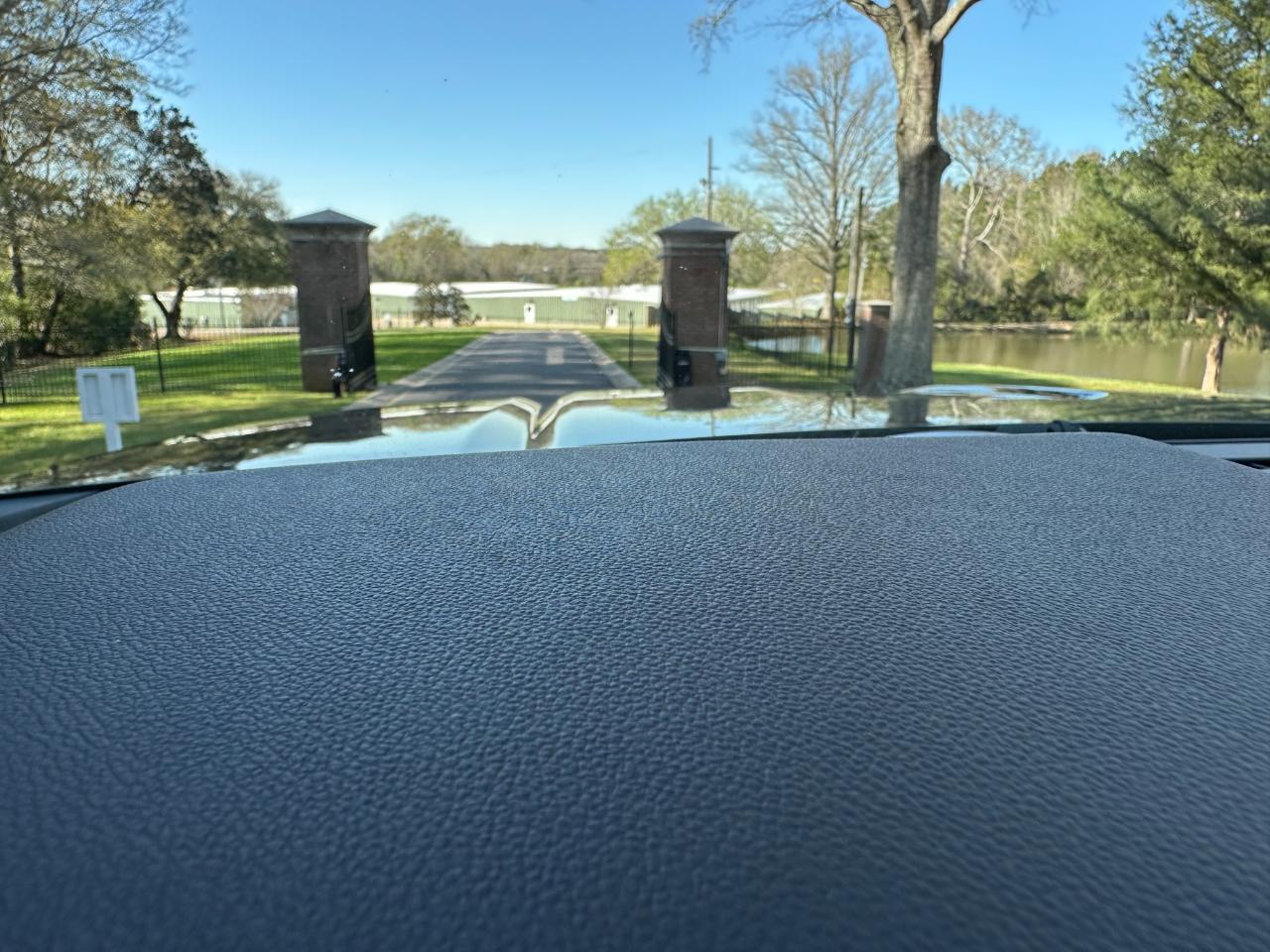 GMC Sierra 2500HD 4WD Crew Cab 159" Denali 2023