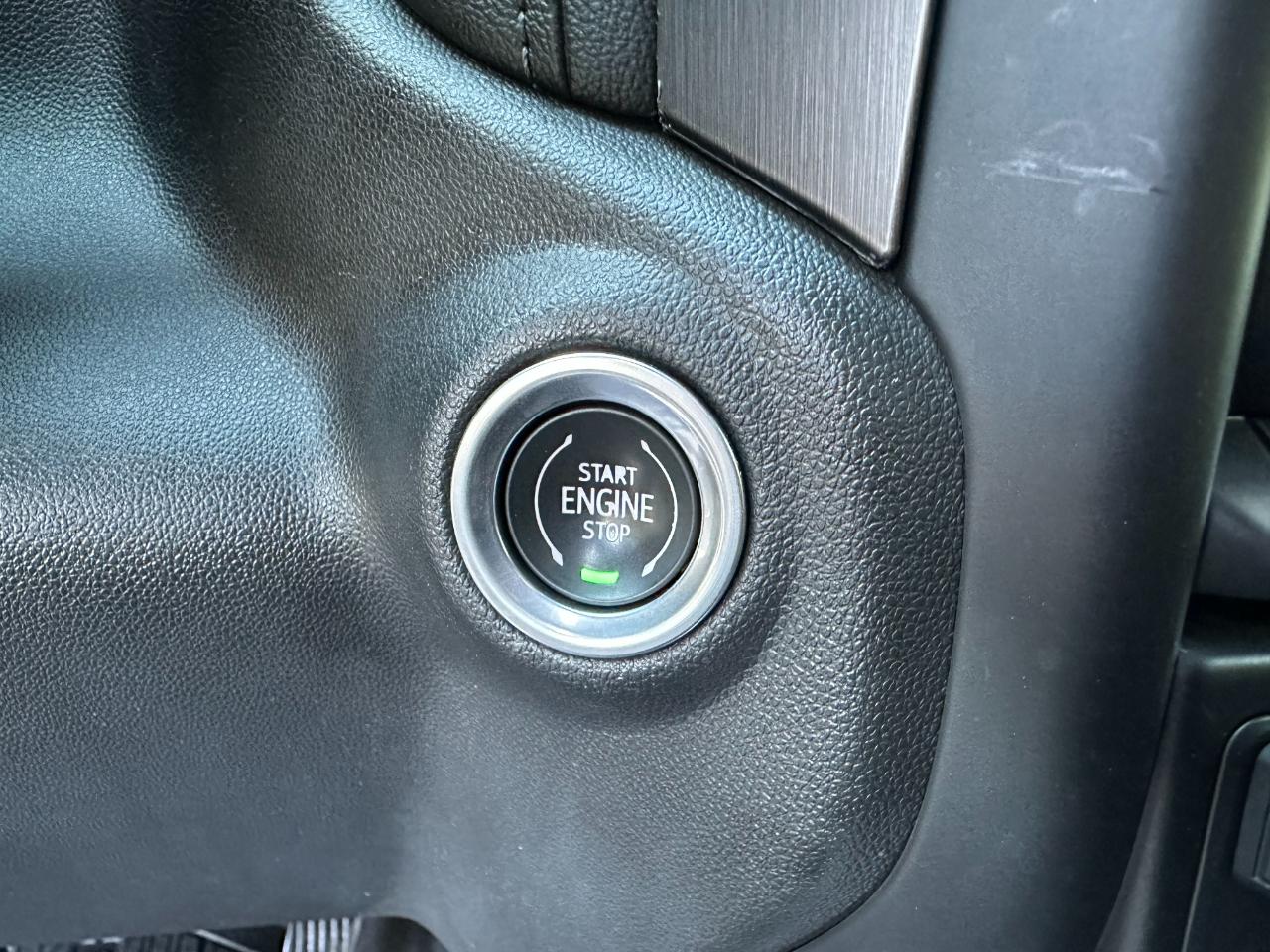 GMC Sierra 2500HD 4WD Crew Cab 159" Denali 2023