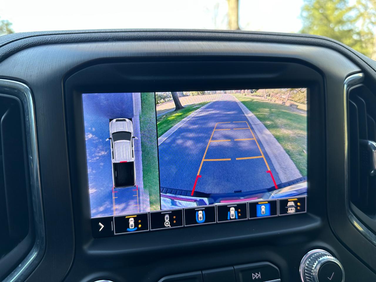 GMC Sierra 2500HD 4WD Crew Cab 159" Denali 2023