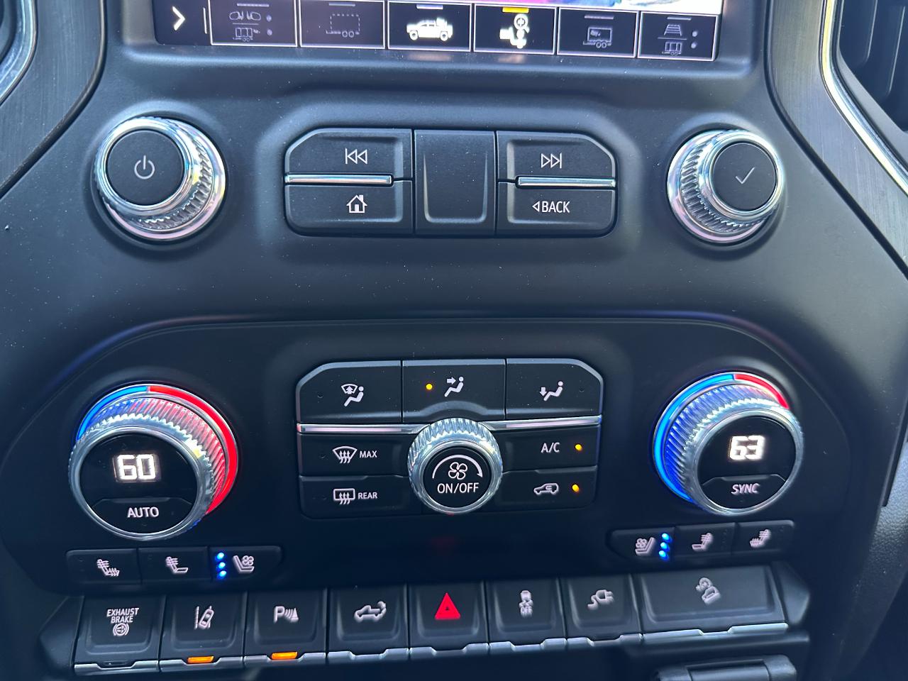 GMC Sierra 2500HD 4WD Crew Cab 159" Denali 2023