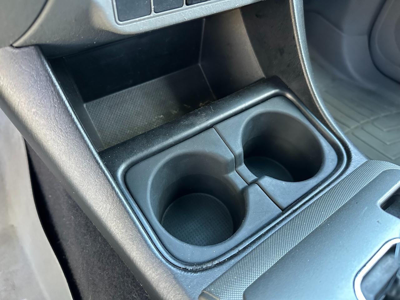 Toyota Tacoma 2WD Double Cab V6 AT PreRunner (Natl) 2012