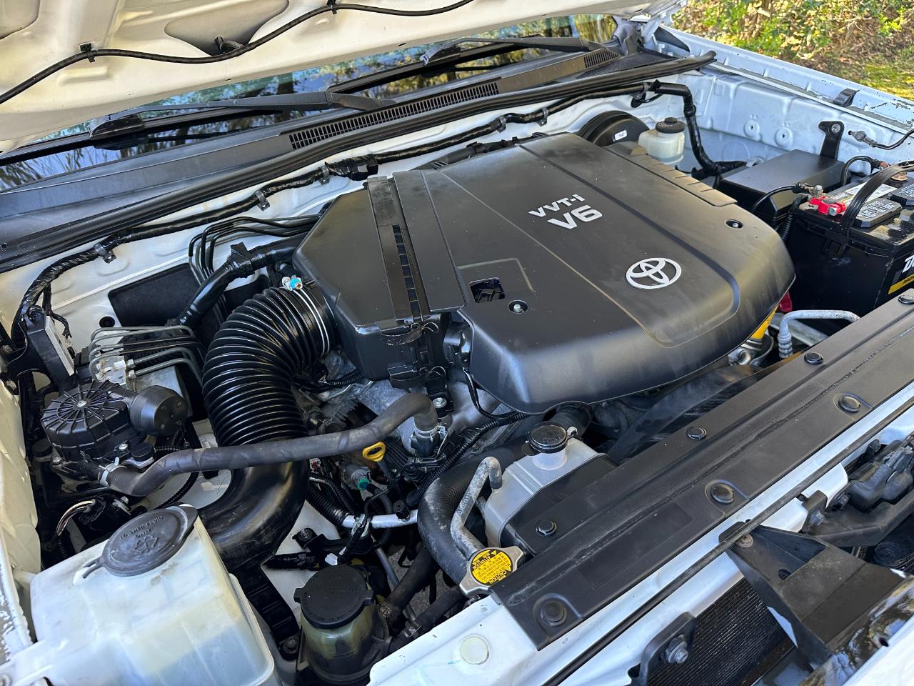 Toyota Tacoma 2WD Double Cab V6 AT PreRunner (Natl) 2012