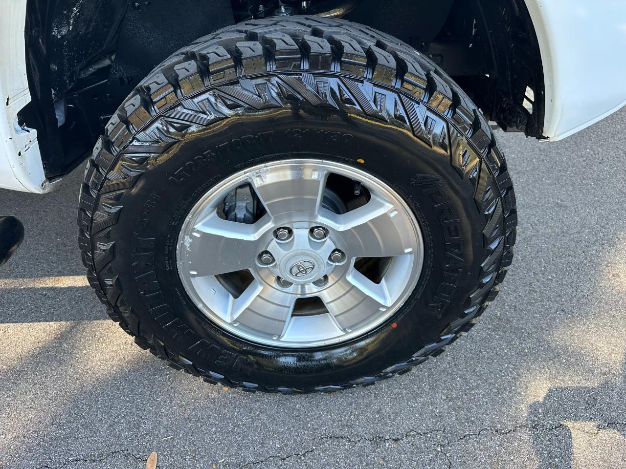 Toyota Tacoma 2WD Double Cab V6 AT PreRunner (Natl) 2012