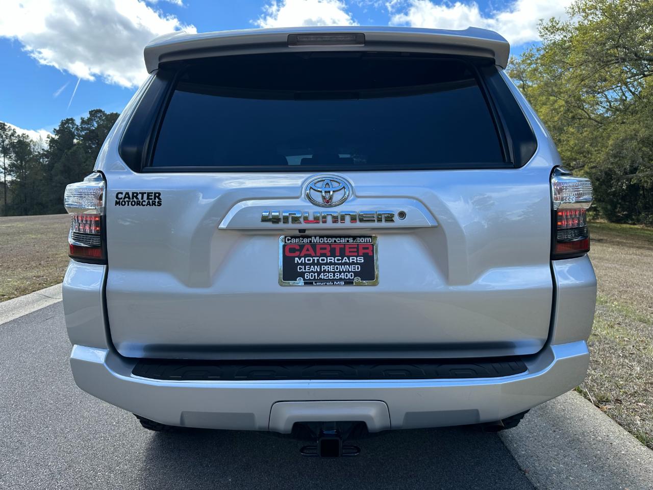 Toyota 4Runner SR5 4WD (Natl) 2019