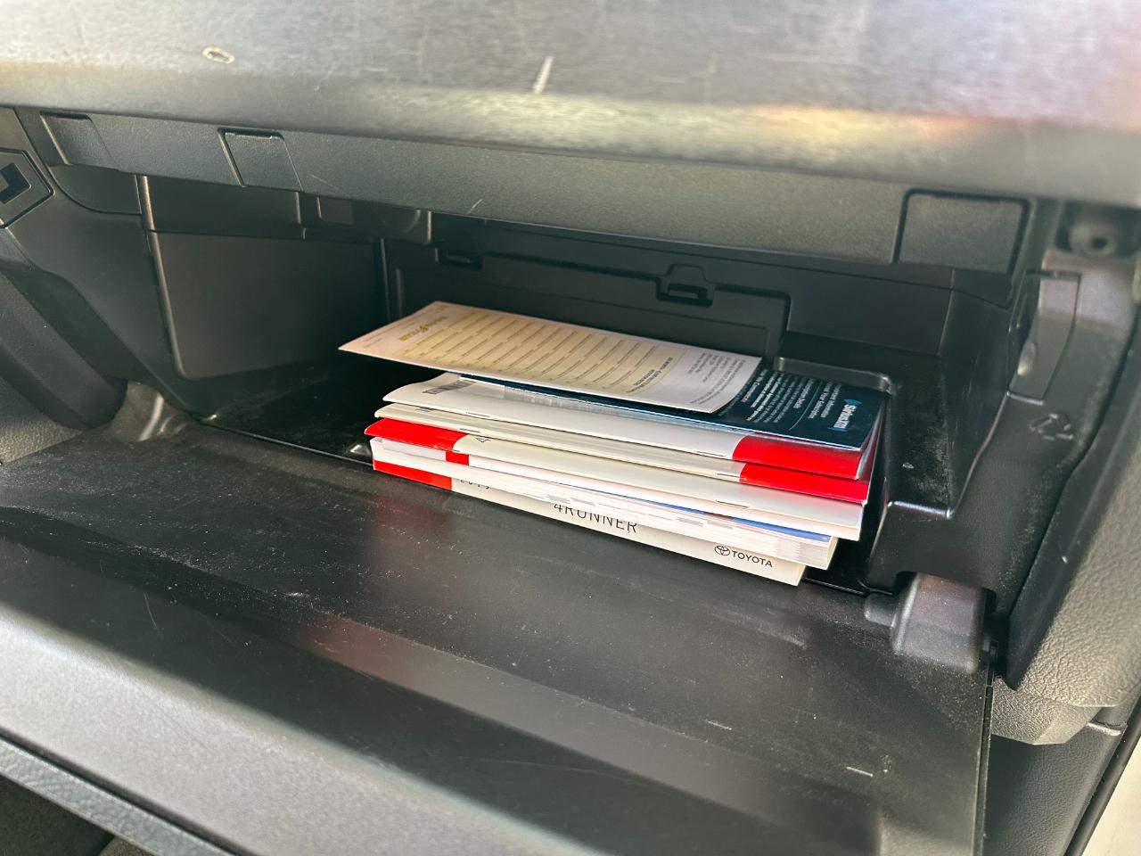 Toyota 4Runner SR5 4WD (Natl) 2019