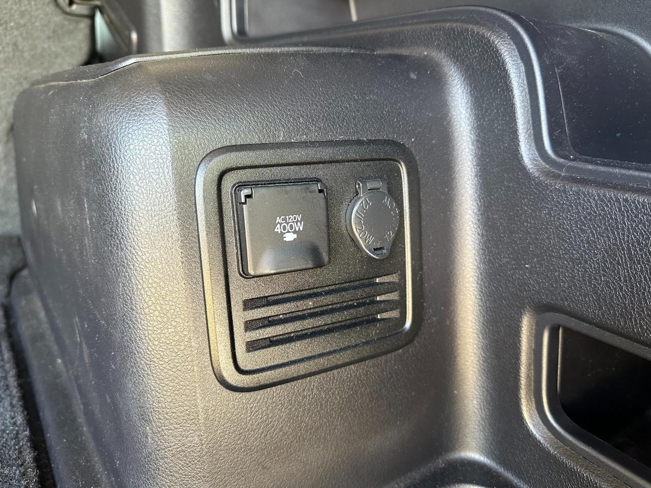 Toyota 4Runner SR5 4WD (Natl) 2019