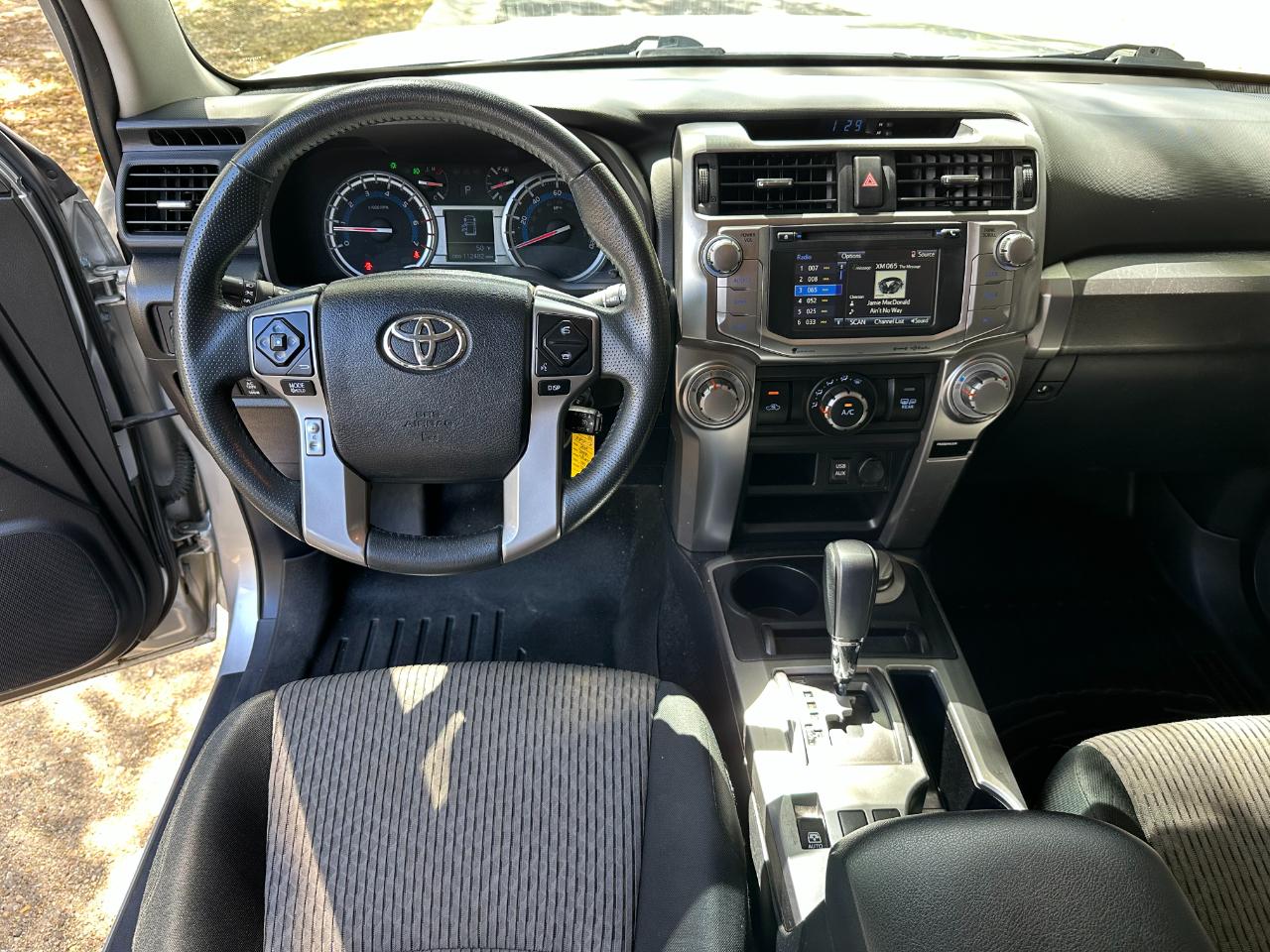 Toyota 4Runner SR5 4WD (Natl) 2019
