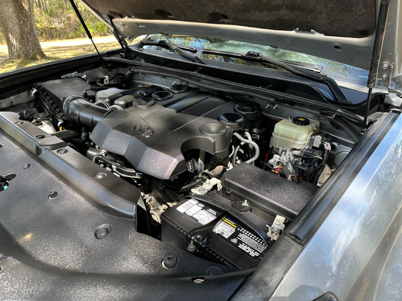 Toyota 4Runner SR5 4WD (Natl) 2019