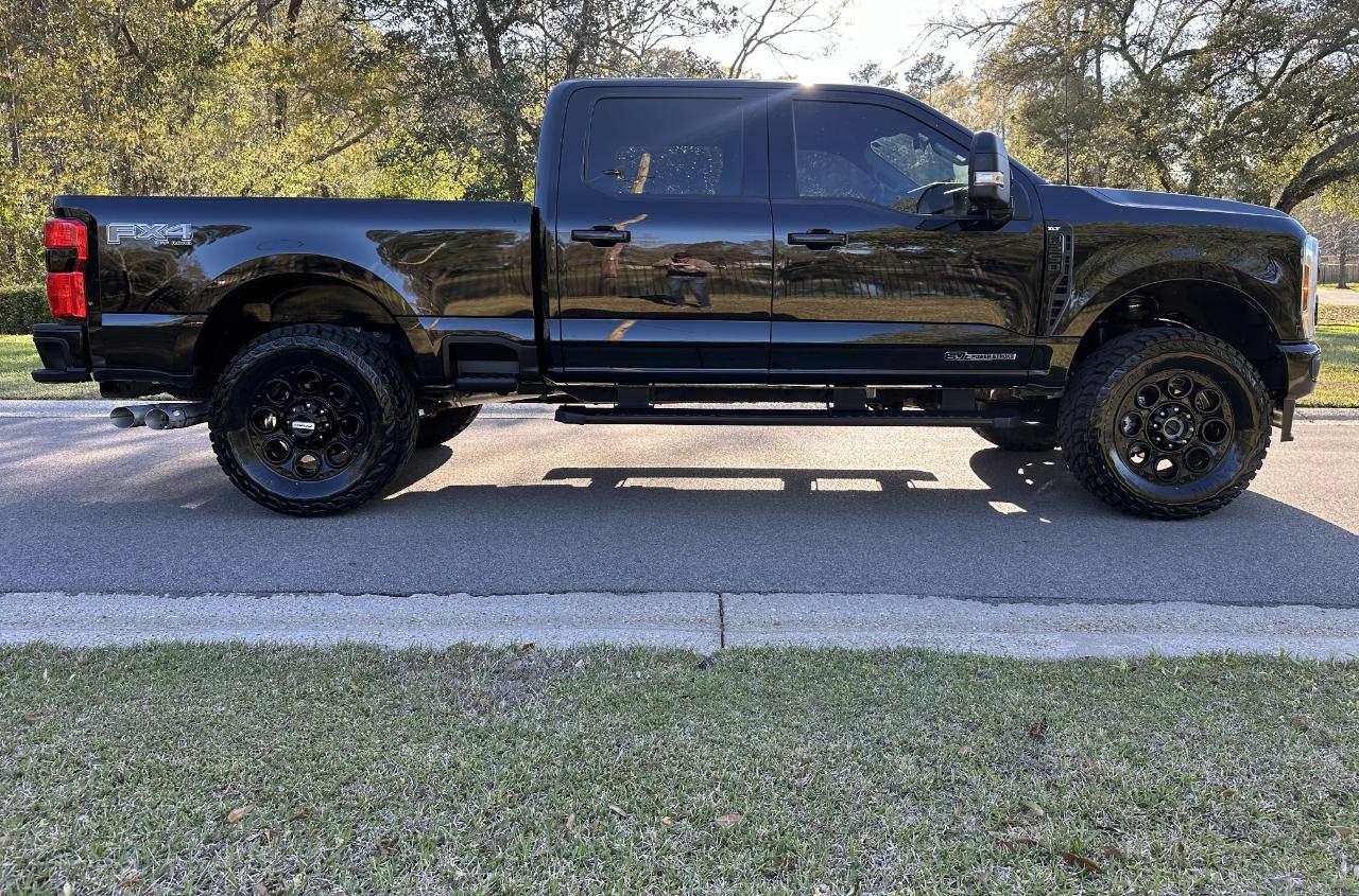 Ford Super Duty F-250 SRW XLT 4WD Crew Cab 6.75' Box 2024